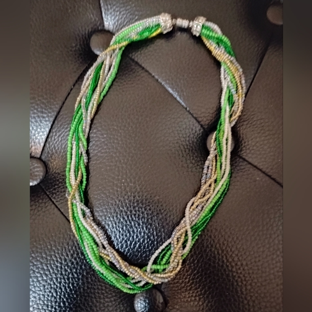Elegant Green Silver Cream Yellow 10 Strings Beaded Necklace Vintage Fastener